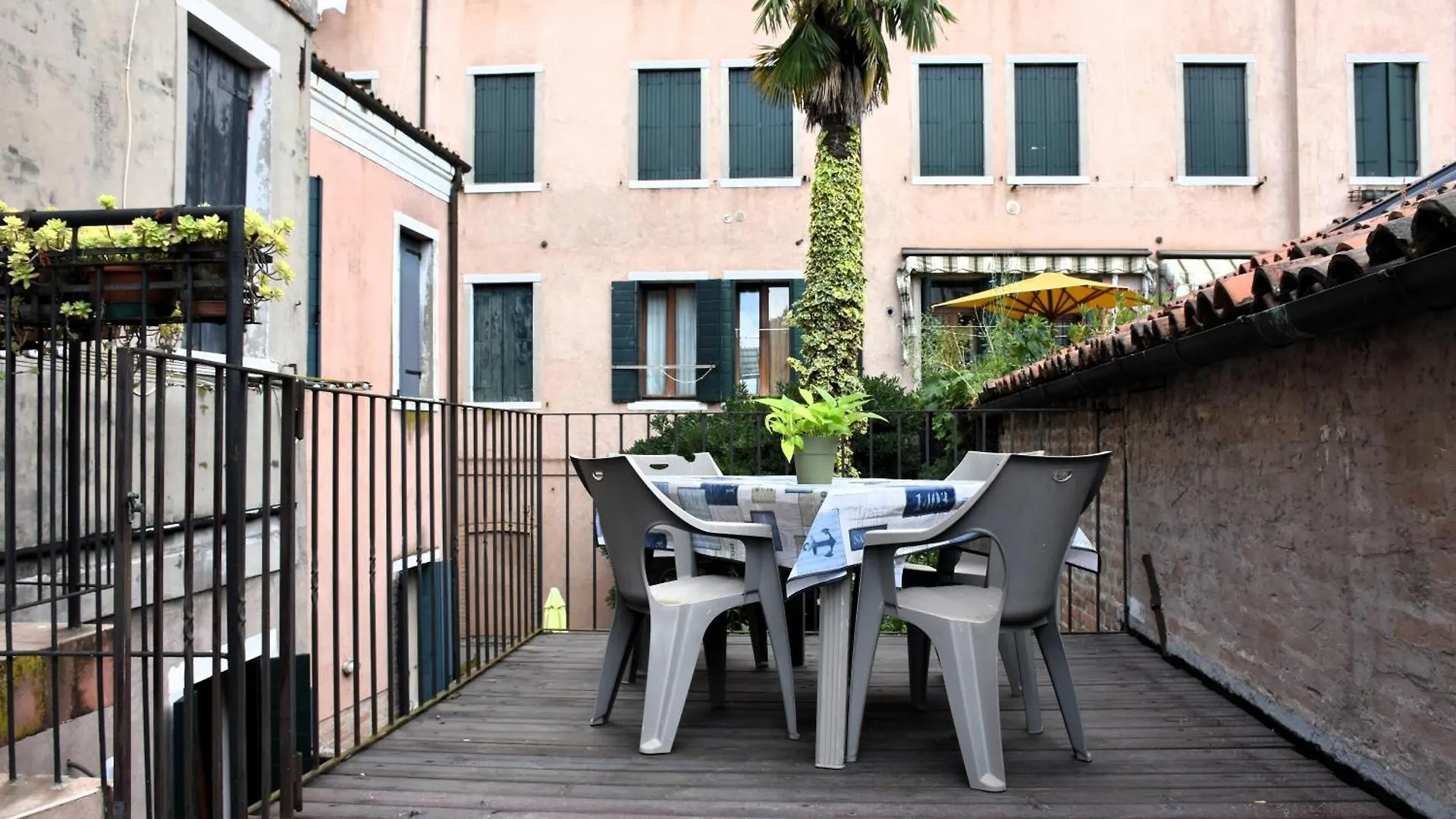 Maison De Minou - Pied-A-Terre Venedig